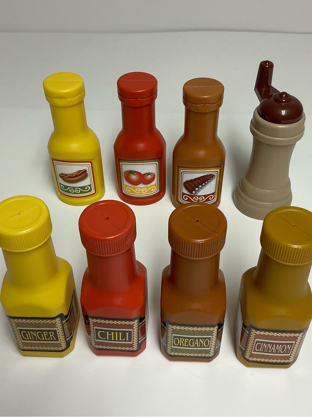 Step 2 Pretend Food Spices/Seasonings Condiments Bottles + Pepper Grinder Step2